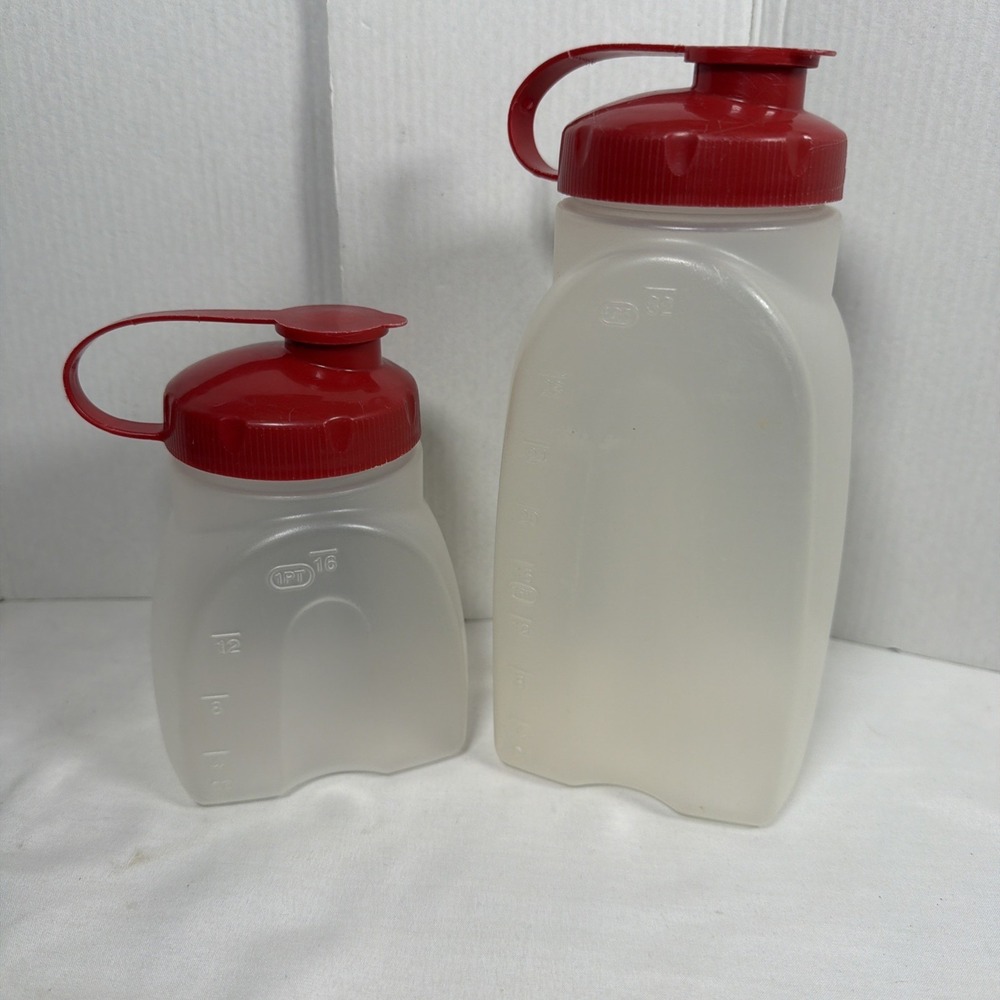 Vintage Rubbermaid Mixermate Bottles Lot 2 Red Snap Lids 16oz 32oz